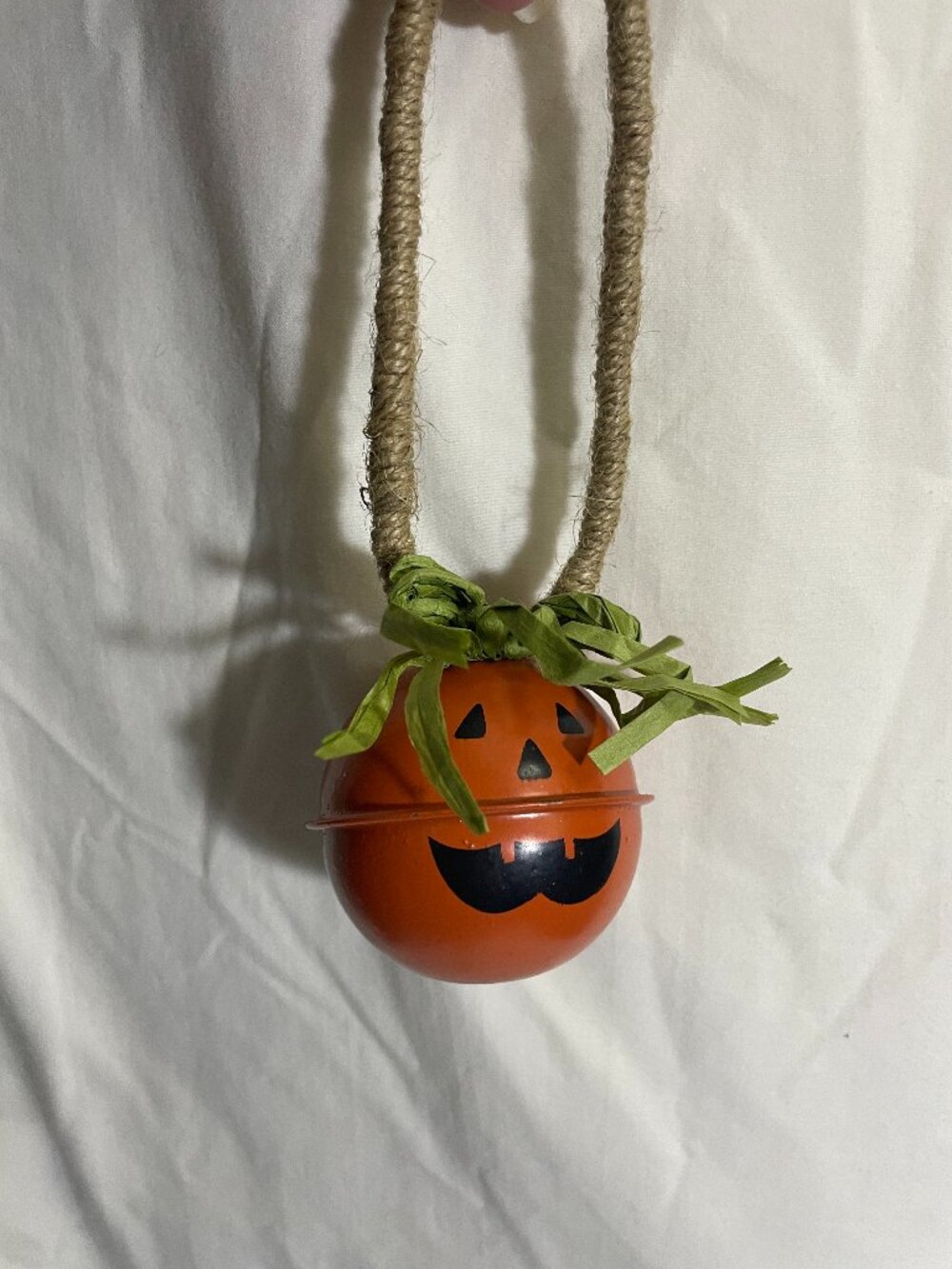 Metal Jack O Lantern Pumpkin Bell Hanging Ornament Jute Handle Halloween Decor